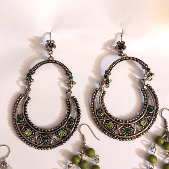 Lot of 4 adorable dangly earrings - Picture 2 of 5